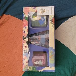 Alice and Wonderland vase set of 3